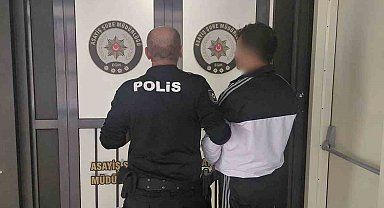 Polis 22 yıl 3 ay 27 gün hapis cezasıyla aranan şahsı yakaladı