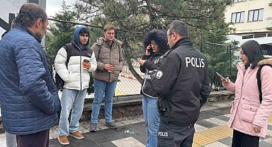 Polisten öğrencilerin yoğun olarak bulunduğu bölgelerde denetim