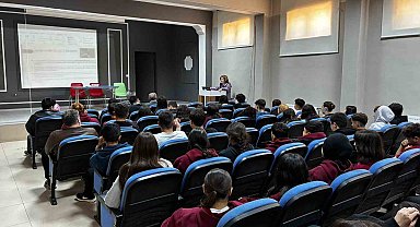 "Ben Her Yerde Varım" projesiyle kalaycılık mesleği öğrencilere tanıtıldı