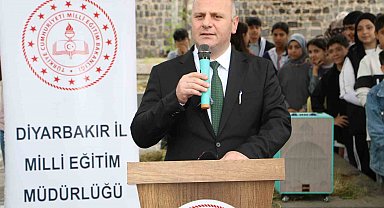 "Maarifin Kalbinde Marifetli Gençlik" Fuarı'na yoğun ilgi