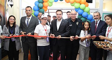 "TÜBİTAK 4006 Bilim Fuarı" göz doldurdu