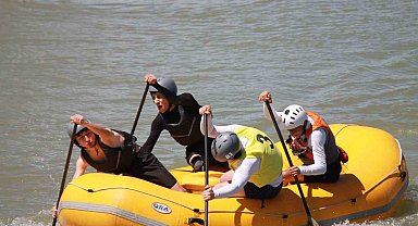 Raftingde Türkiye şampiyonasında önemli başarı