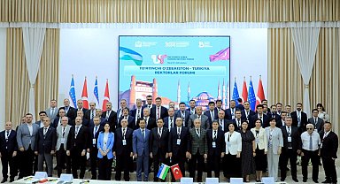 Rektör Adıgüzel, Buhara'da Anadolu Üniversitesi'nin küresel eğitim vizyonunu anlattı