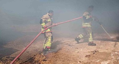 Reyhanlı'da samanlık yangını