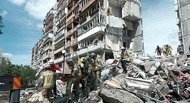 Rusya'nın Kiev'e yönelik saldırısında ölü sayısı 8'e yükseldi