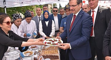 Salihli'nin coğrafi işaretli lezzetleri tanıtıldı