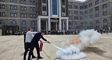 Samsun'da belediye binasında yangın tatbikatı