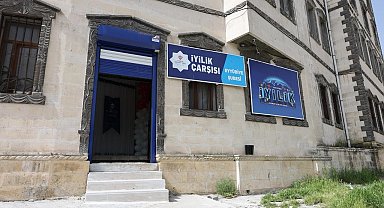 Şanlıurfa'da iyilik çarşısı hizmete açıldı