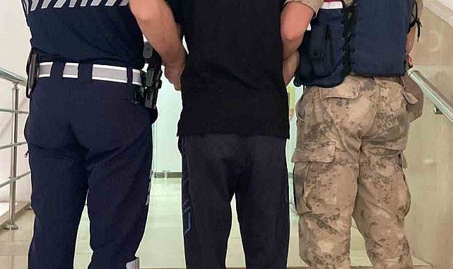 Şanlıurfa'da kesinleşmiş hapis cezası bulunan 2 hükümlü yakalandı