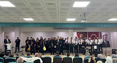Sarıcakaya'da ilk kez 'Türk Halk Müziği Konseri' düzenlendi
