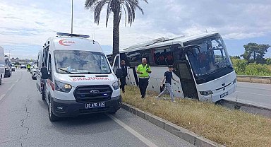 Şehirlerarası yolcu otobüsü Çevreyolu'nda refüje çıktı: 1 yaralı