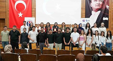 Şehitkamil'de Kent Gönüllüleri Projesi'nde mezuniyet coşkusu