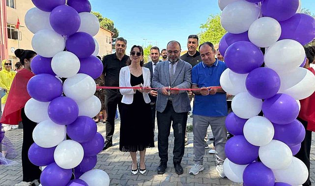 Şehitler Ortaokulu'ndan teknoloji tasarım ve görsel sanatlar sergisi