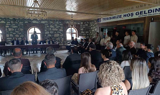 Selendi'de bayramlaşma programı düzenlendi