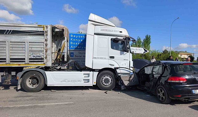Seydişehir'de tır ile otomobil çarpıştı: 1 yaralı