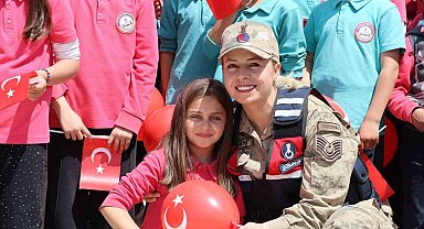Siirt'te Milli Aile Haftası kapsamında çocuk ve ailelere yönelik eğitimler düzenlendi