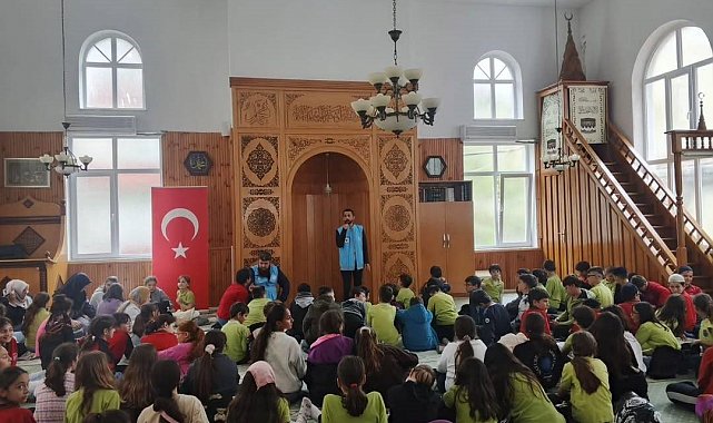 Sinop'ta camiler çocuklarla şenlendi