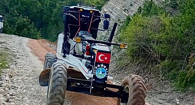 Sinop'ta köylerde yol iyileştirme çalışmaları