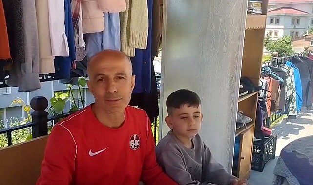 Sokakta kurulan iyilik reyonu ihtiyaç sahiplerine umut oldu
