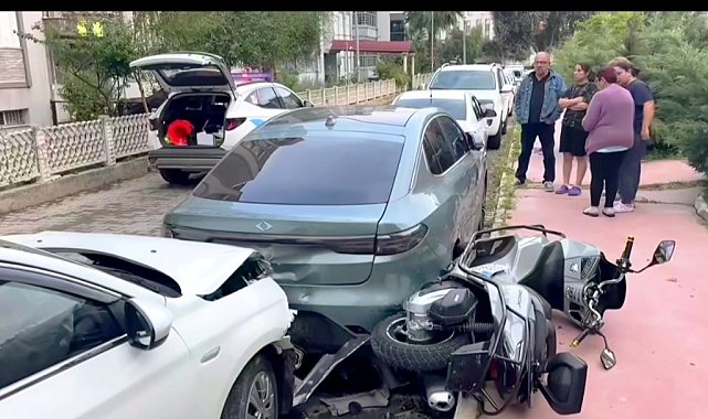 Söke'deki kazada 5 araç hasar gördü: 1 yaralı