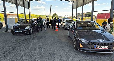 Sürücülere net mesaj: "Direksiyondayken ekrana değil yola bak"
