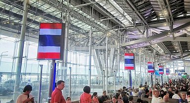 Tayland aralarında Türkiye'nin de olduğu 93 ülkenin vizesiz kalış süresini 30 güne düşürdü