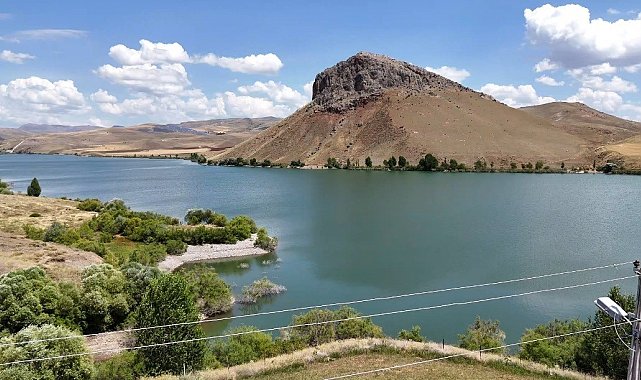 Tercan Barajı'nda doluluk oranı yüzde 100'e ulaştı