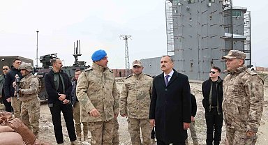 Terörün izlerinin silindiği Tendürek'te bayram nöbetindeki kahramanlar unutulmadı