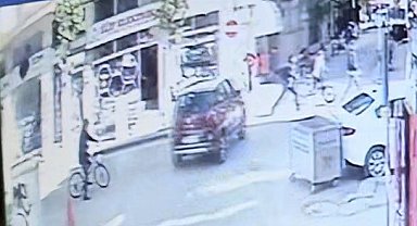 Ters yönden gelerek ezdiği genç kadını hayattan kopardı