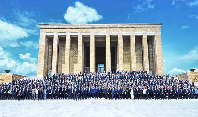TOBB'dan Anıtkabir'e ziyaret