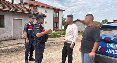 Tokat'ta taşkın riskine karşı vatandaşlar güvenli bölgelere taşındı