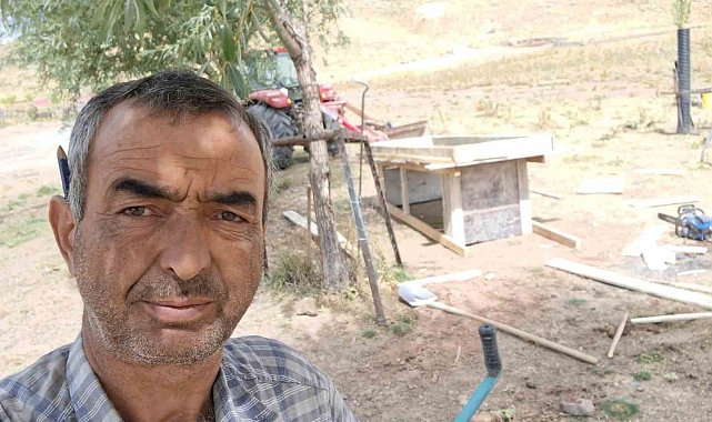 Traktör ile tarım aleti arasında sıkışan şahıs öldü