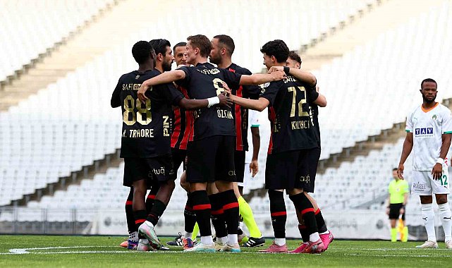 Trendyol Süper Lig: Fatih Karagümrük: 2 - Corendon Alanyaspor: 1