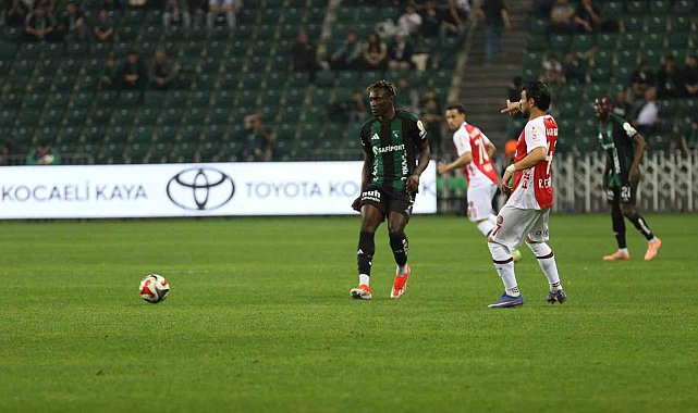 Trendyol Süper Lig: Kocaelispor: 0 - Fatih Karagümrük: 0