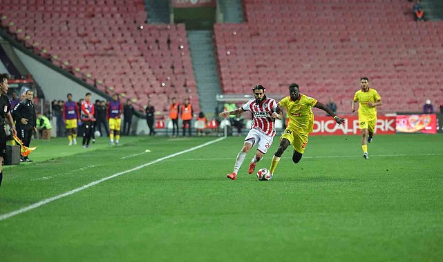 Trendyol Süper Lig: Samsunspor: 3 - Göztepe: 0