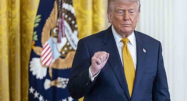 Trump: "İran'da zenginleştirilmiş uranyuma yaklaşanı havaya uçururuz"