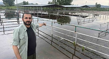 Turhal'da hayvan pazarı sular altında kaldı