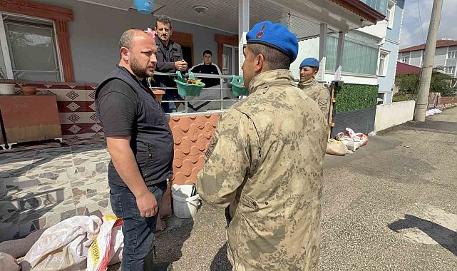 Turhal'da taşkın alarmı, jandarma ev ev gezip uyardı