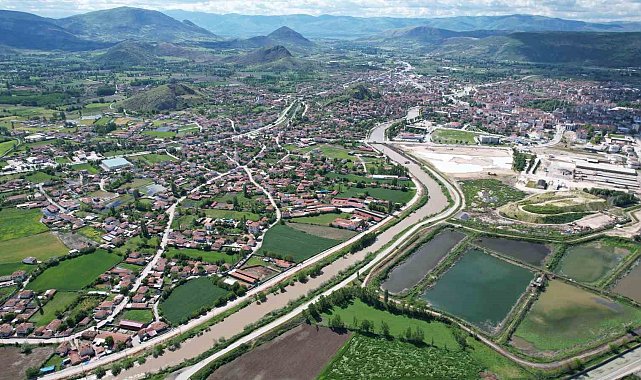 Turhal'da taşkın alarmı nedeniyle okullar 3 gün tatil edildi