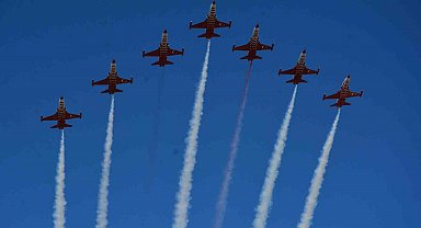 Türk Yıldızları'ndan Aile Festivali'nde görsel şölen