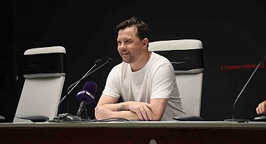Uğur Uçar: "Hoca olarak ilk kupam, inşallah devamı gelir"
