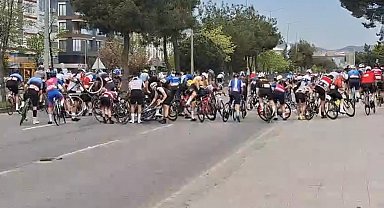 Uluslararası Samsun Gran Fondo Yarışında korkutan kaza: 2 yaralı