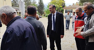 Uşak'ta tarımsal üretim ve kooperatifçilik için İnay köyünde saha incelemesi yapıldı
