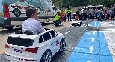 Üsküplü minik öğrenciler trafik güvenliğini jandarmadan öğrendi