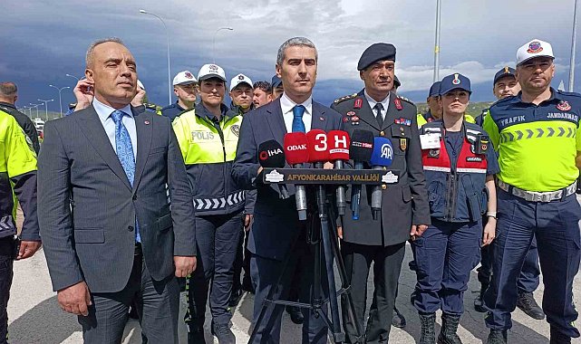 Vali Aktaş: "Bayram tatili boyunca Afyonkarahisar'dan 5 milyondan fazla araç geçişi bekleniyor"