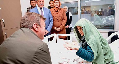 Vali Aydoğdu'dan Aksun ailesine geçmiş olsun ziyareti