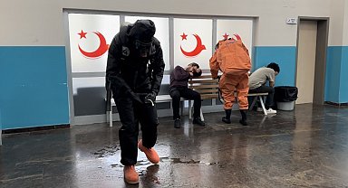 Van Geri Gönderme Merkezi'nde KBRN tatbikatı yapıldı