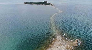 Van Gölü'nün incisi Çarpanak Adası için kritik uyarı