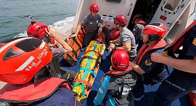 Yalova açıklarında gemide yaralanan personel tahliye edildi