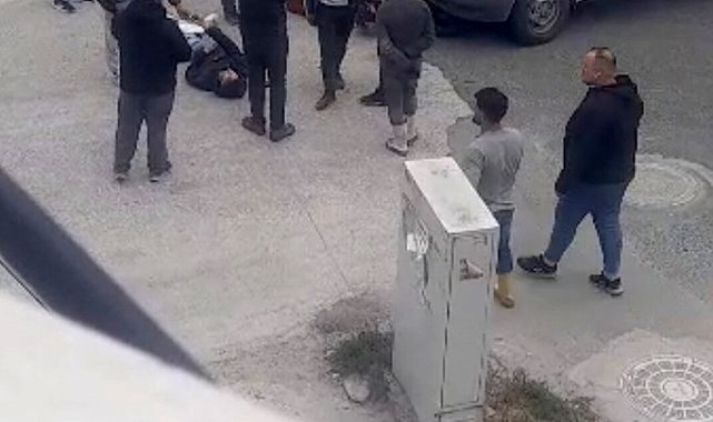 Yaralı sürücü ambulansı beklerken sigara yaktı